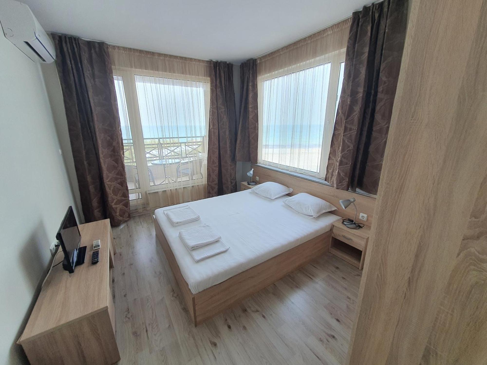 Таня 11 Appartement Pomorie Buitenkant foto